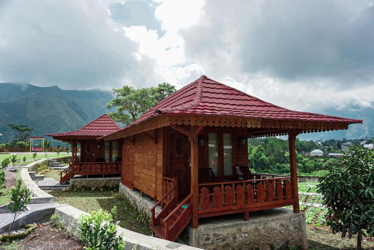 Rinjani Hill Hotel Sembalunlawang Exterior photo