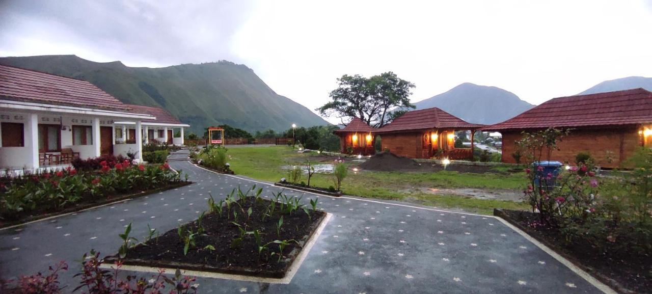 Rinjani Hill Hotel Sembalunlawang Exterior photo