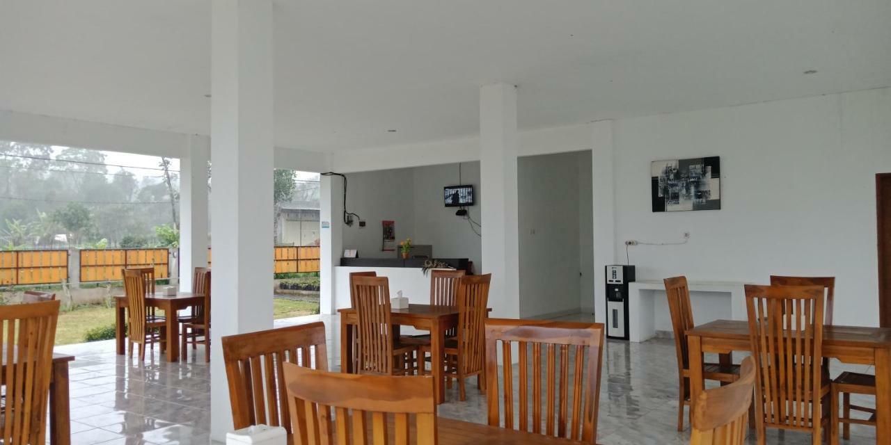 Rinjani Hill Hotel Sembalunlawang Exterior photo